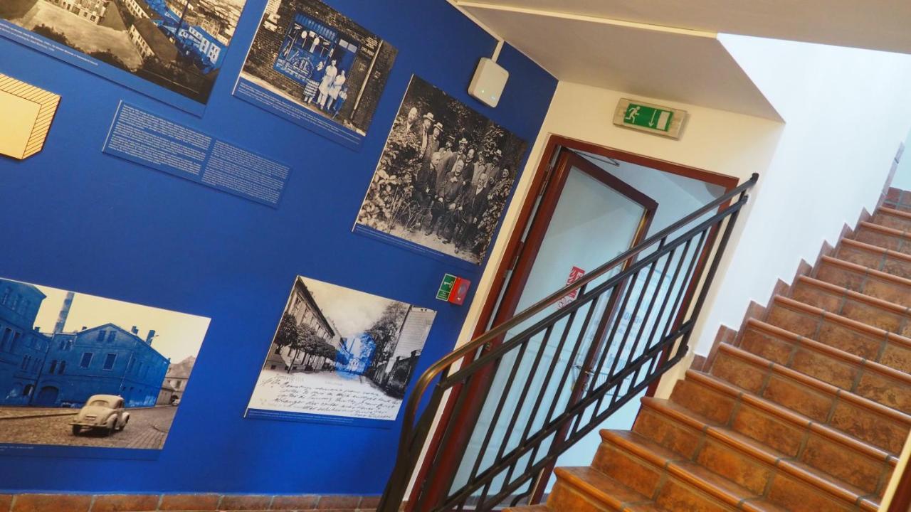 Hostel Mlotek I Perlik ทานอฟสเก กูเร ภายนอก รูปภาพ