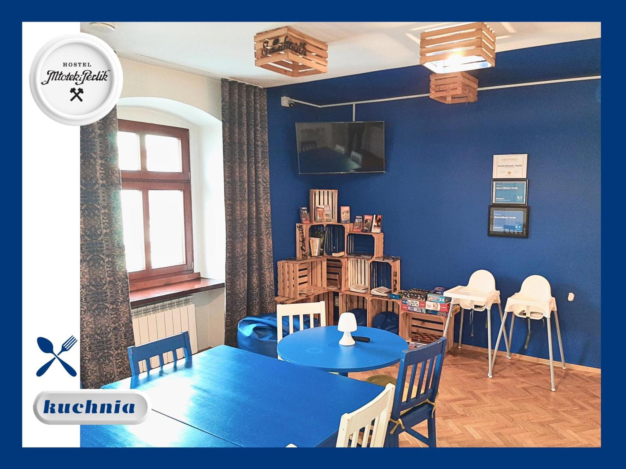 Hostel Mlotek I Perlik ทานอฟสเก กูเร ภายนอก รูปภาพ